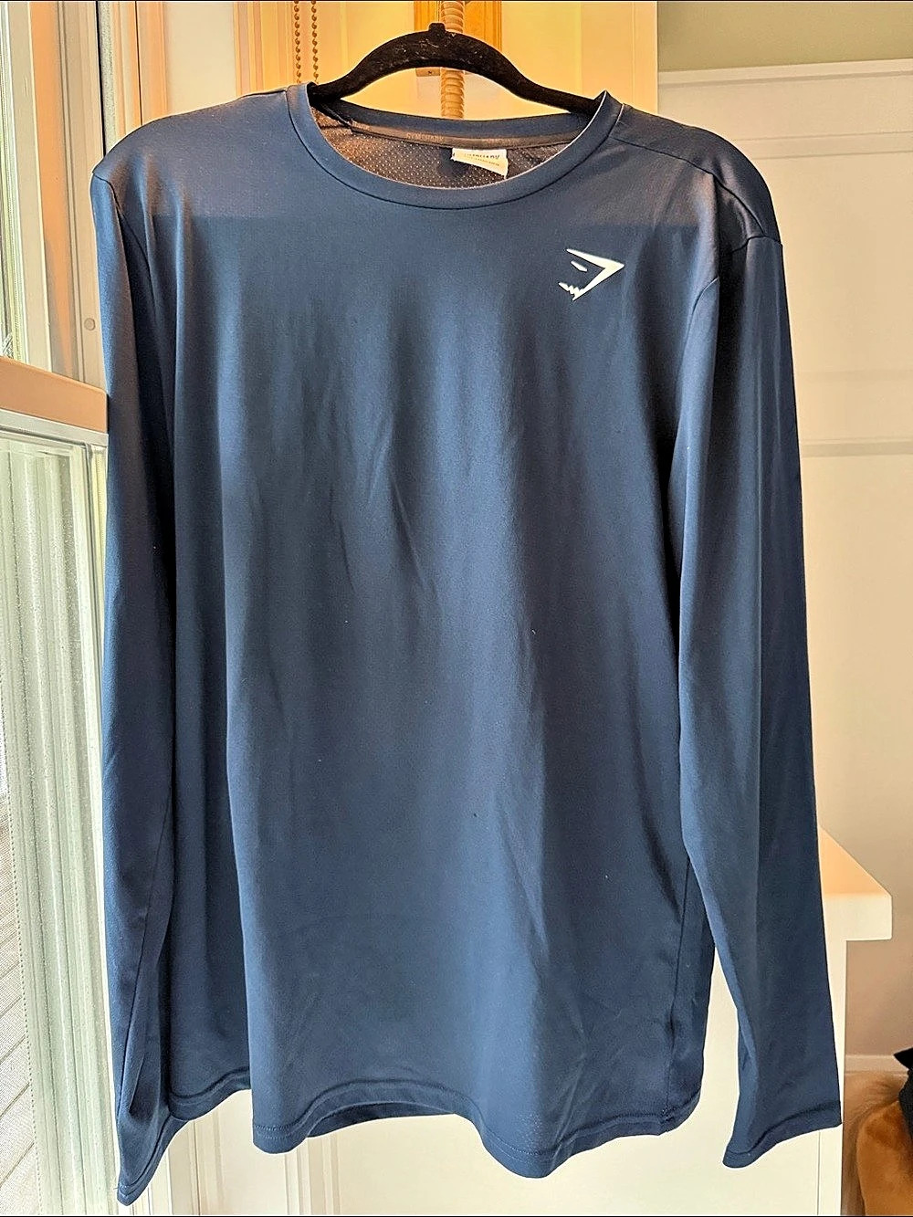 GYMSHARK Long Sleeve Athletic Shirt in Blue Size XL Like New